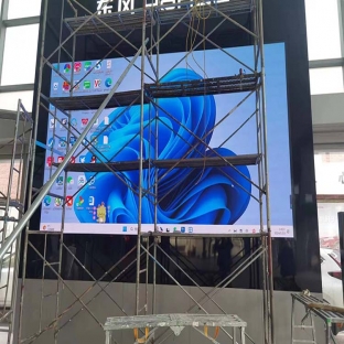 華澤光電HZNV案例:天津豐田4S店室內LED顯示屏P1.86